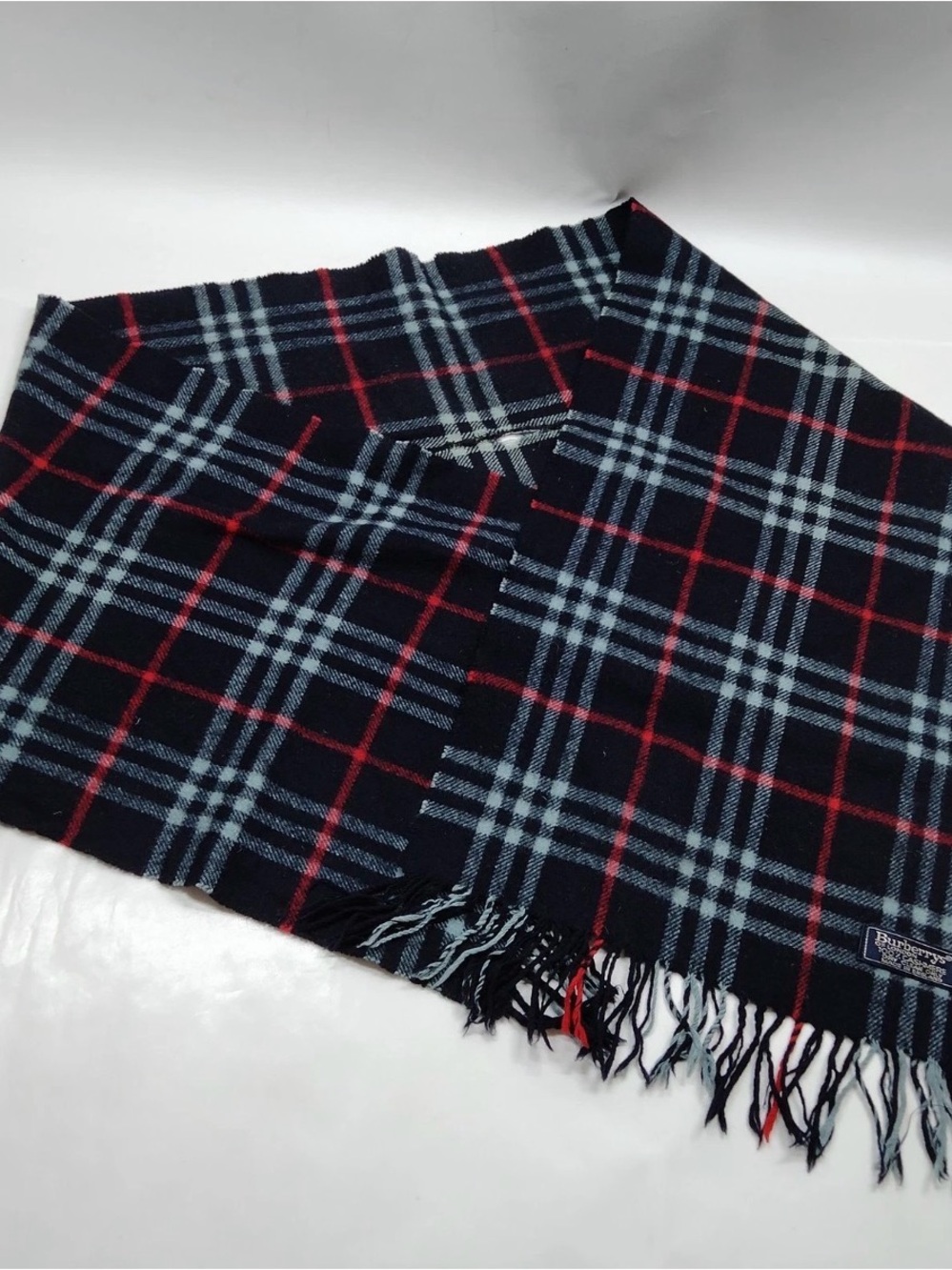 Burberry cashmere scarf